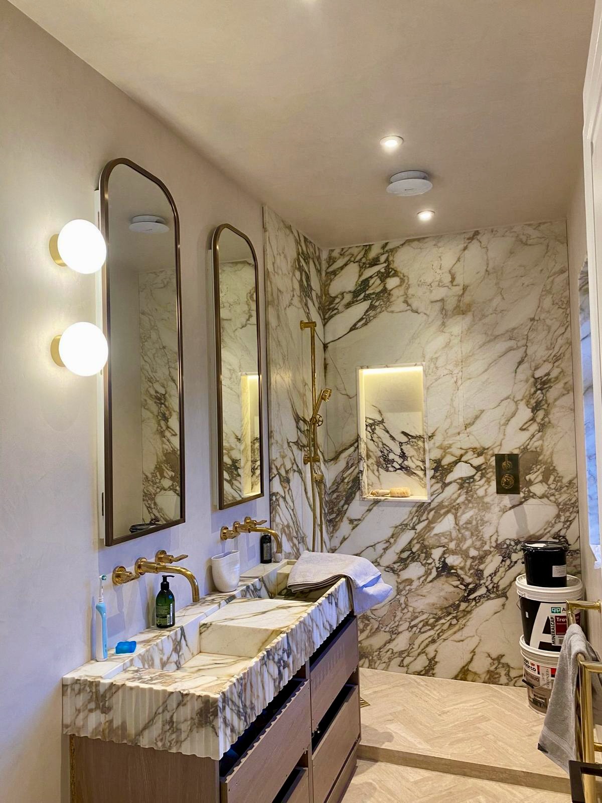 Luxury bathroom renovation London by Papillon Builds